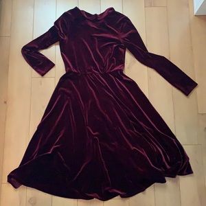 Long Sleeve Velvet Dress